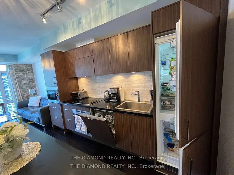 21 Widmer Street, #4208