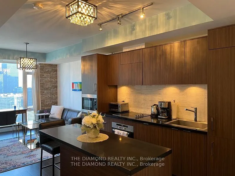 21 Widmer Street, #4208