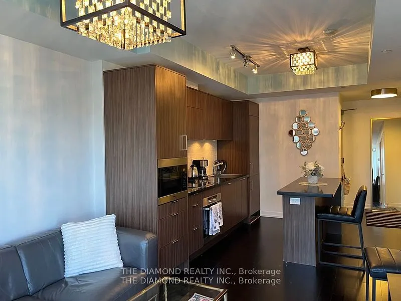 21 Widmer Street, #4208