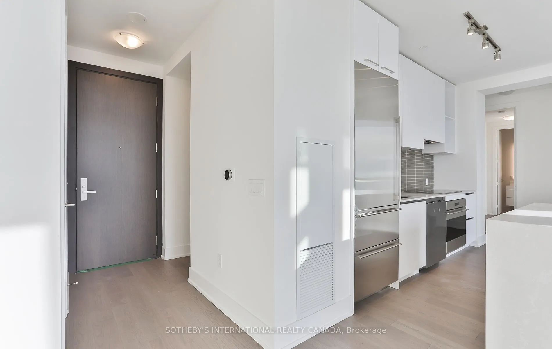 1 Yorkville Avenue, #5503