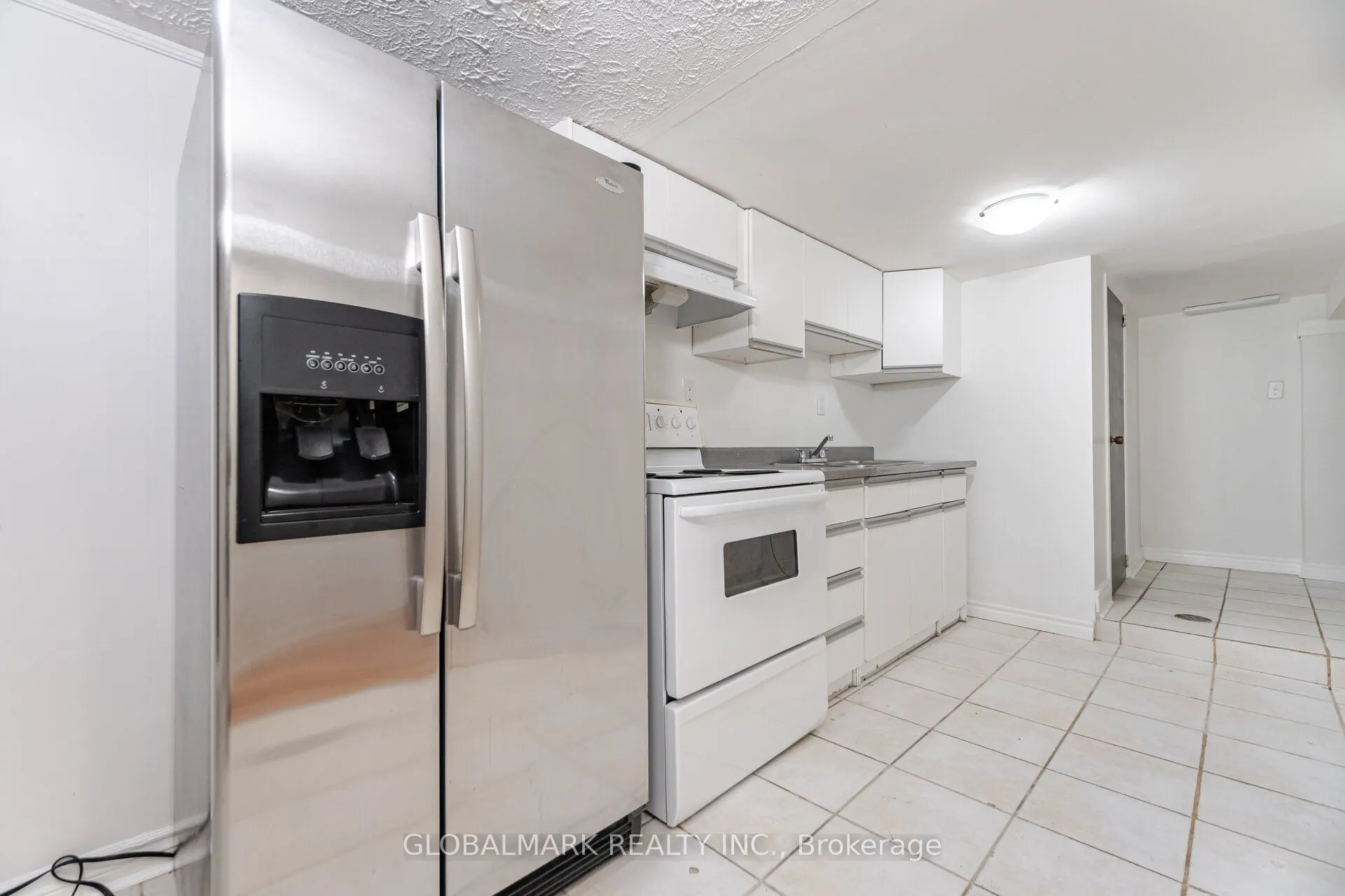 400 Glenholme Avenue, #Lower B
