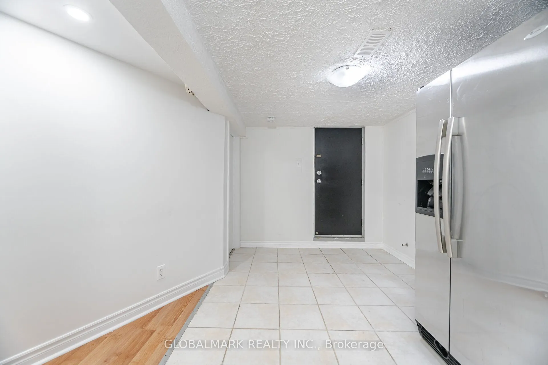 400 Glenholme Avenue, #Lower B
