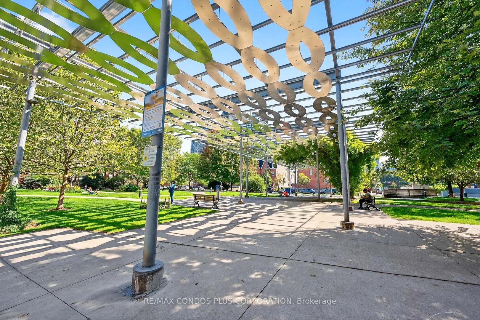 1030 King Street W, #444