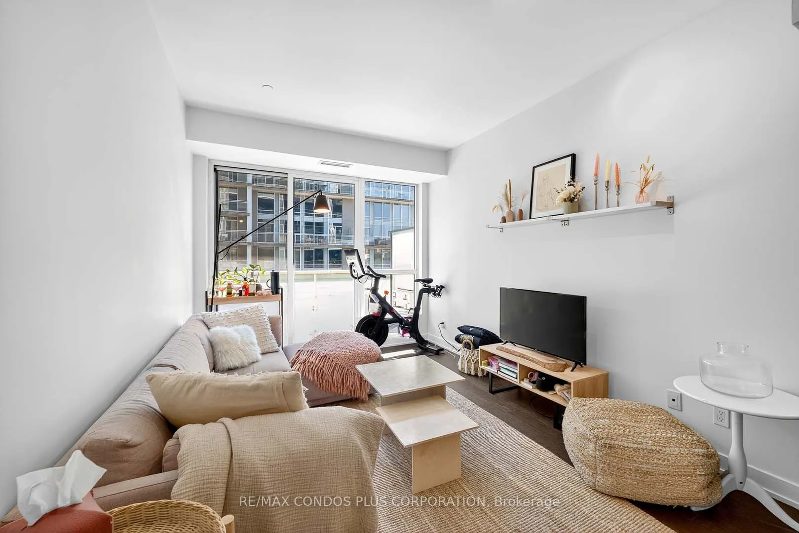 1030 King Street W, #444