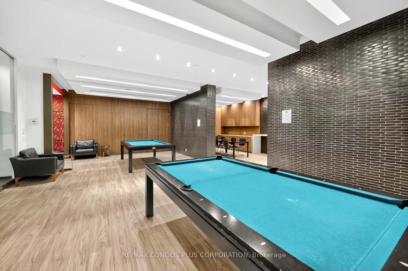 1030 King Street W, #444