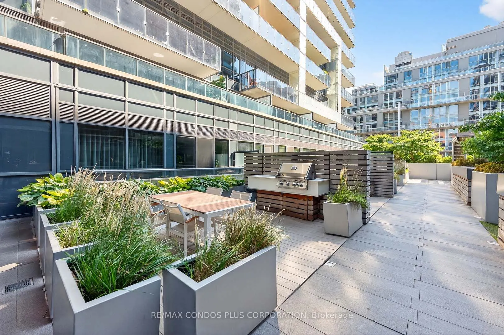 1030 King Street W, #444