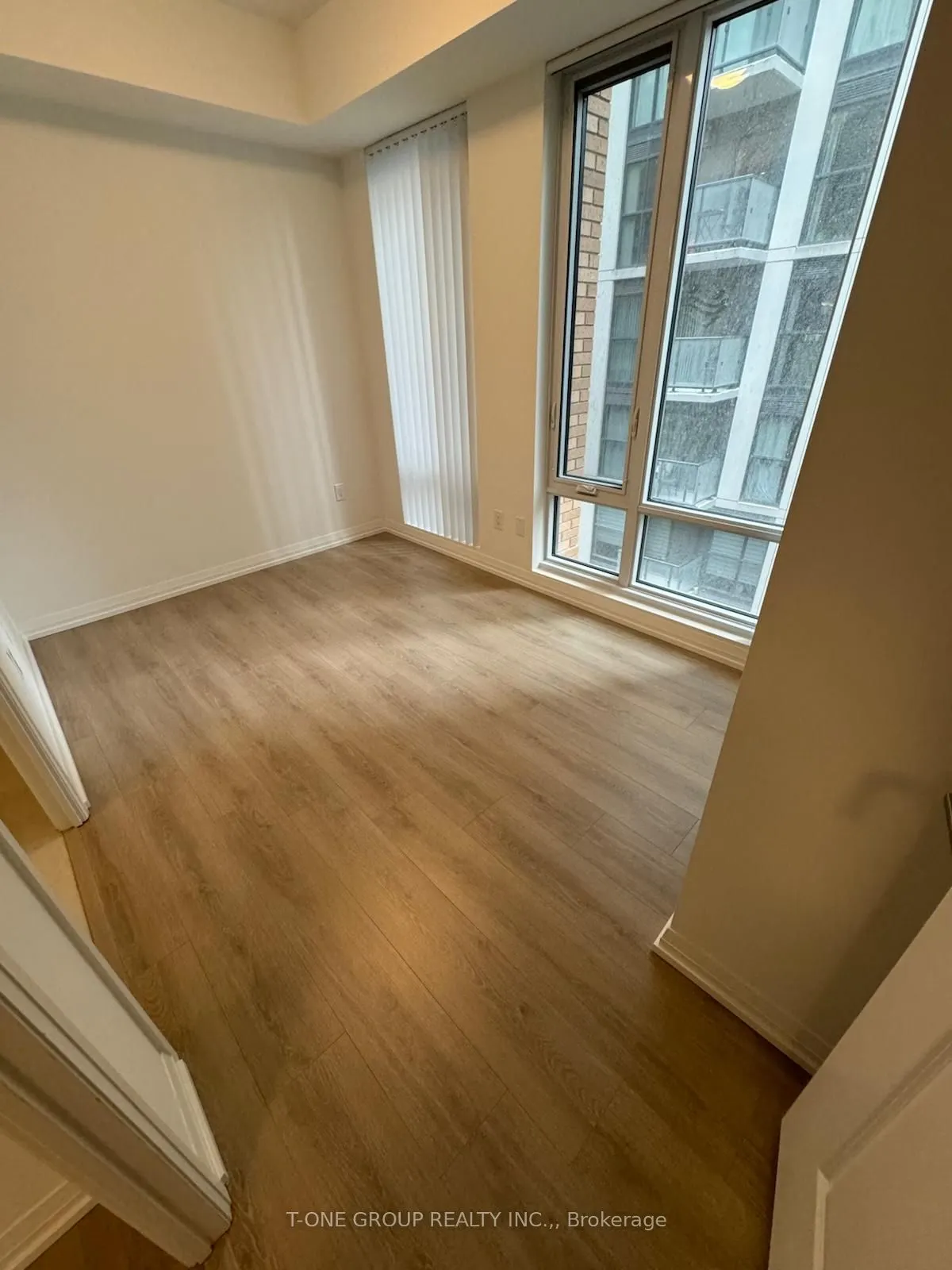 8 Widmer Street, #1103