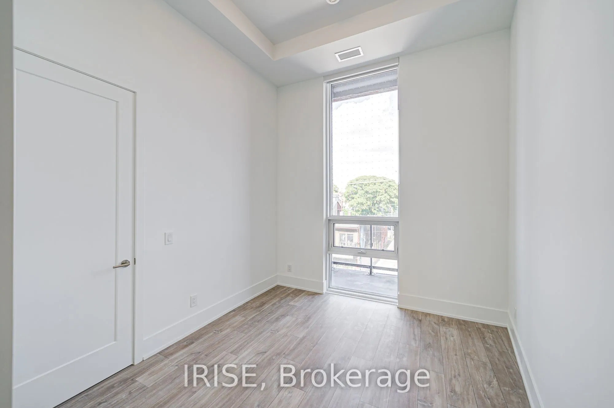 115 Denison Avenue, #416