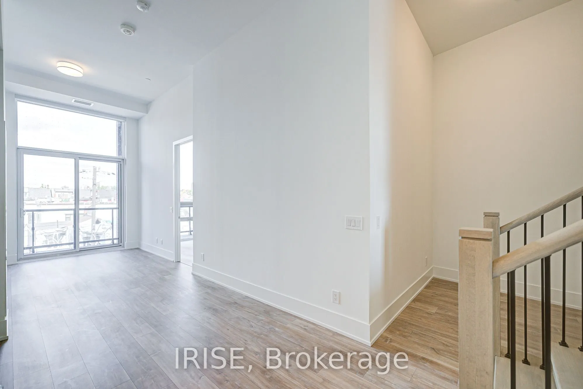 115 Denison Avenue, #416