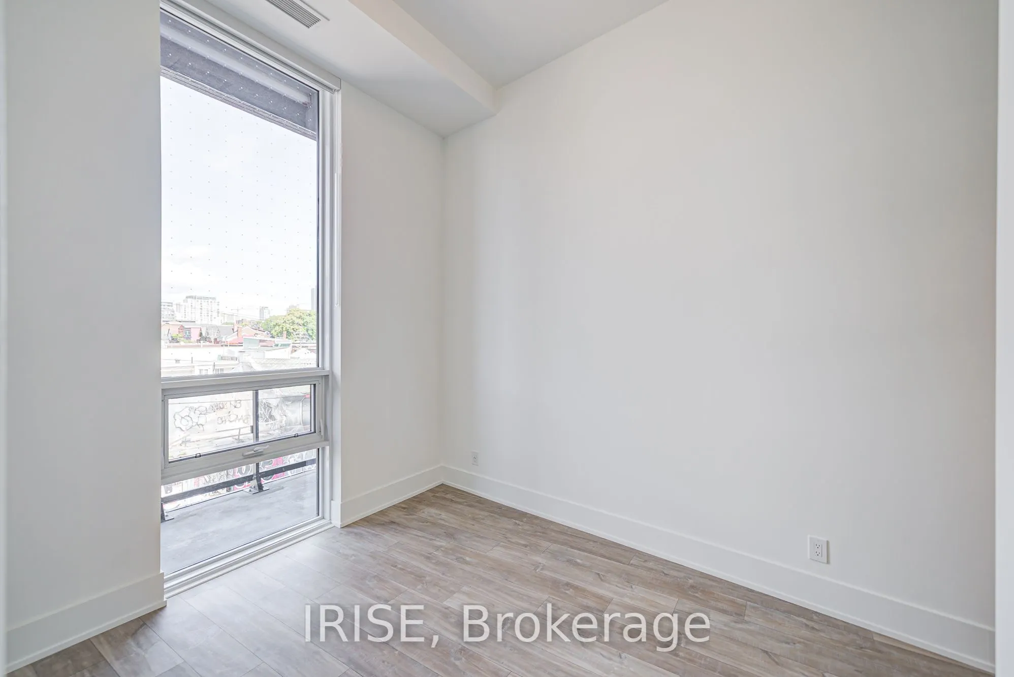 115 Denison Avenue, #416