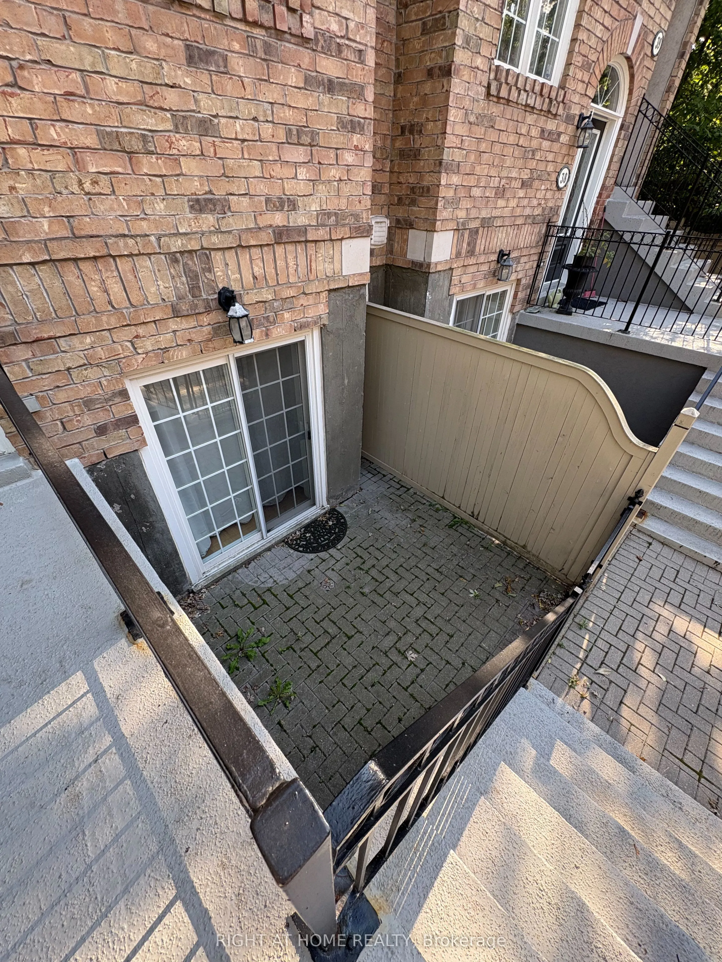 32 Rusholme Park Crescent, #36