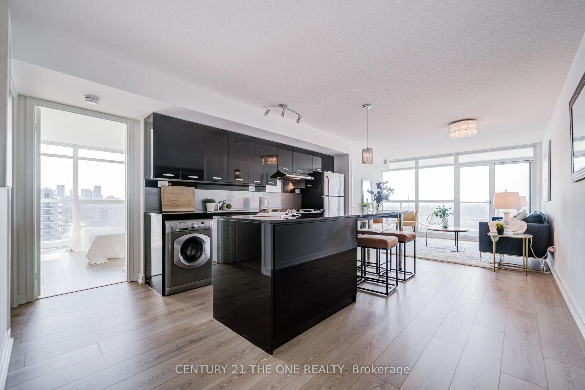 29 Singer Court, #1011