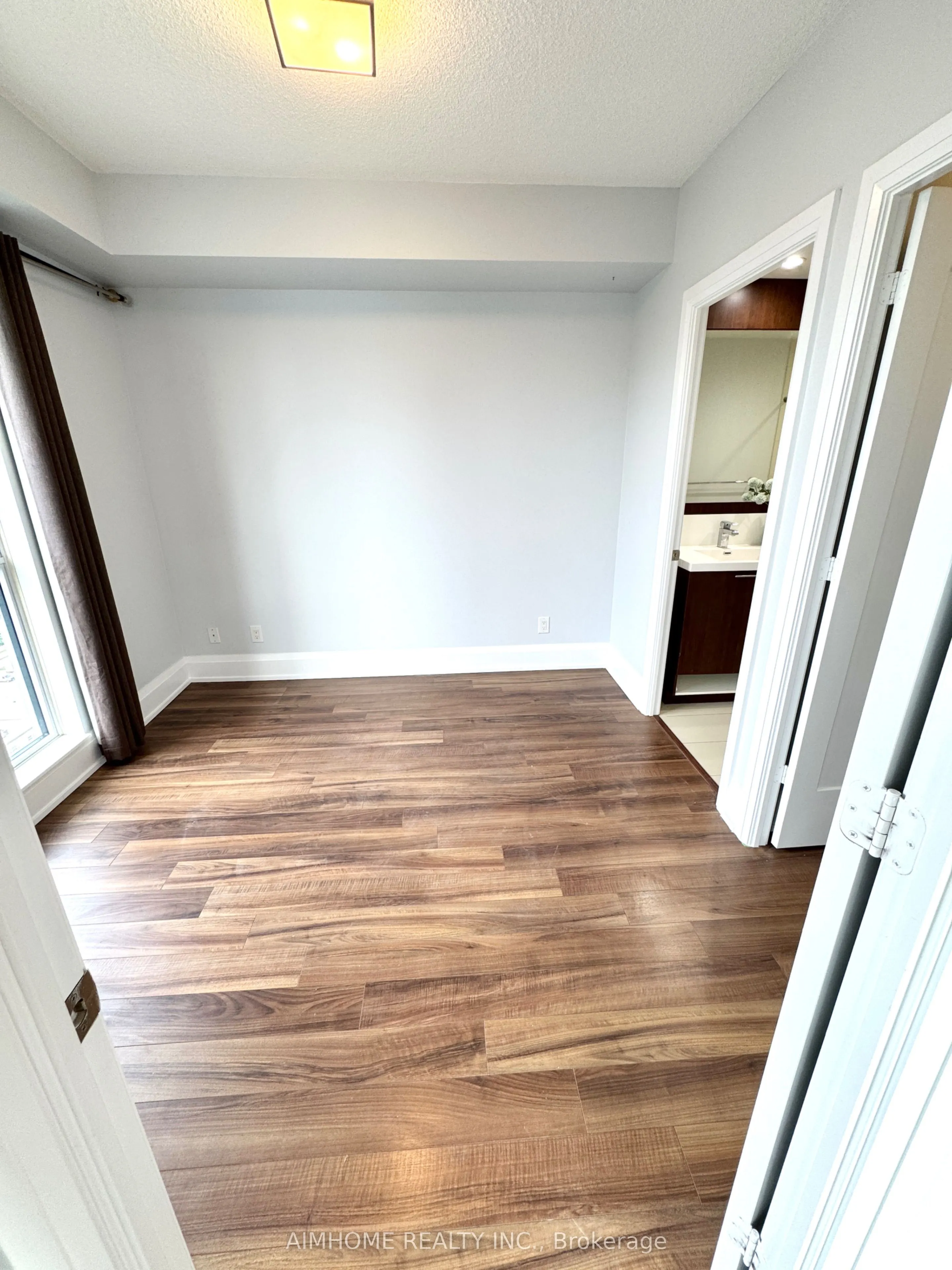 120 Harrison Garden Boulevard, #2012