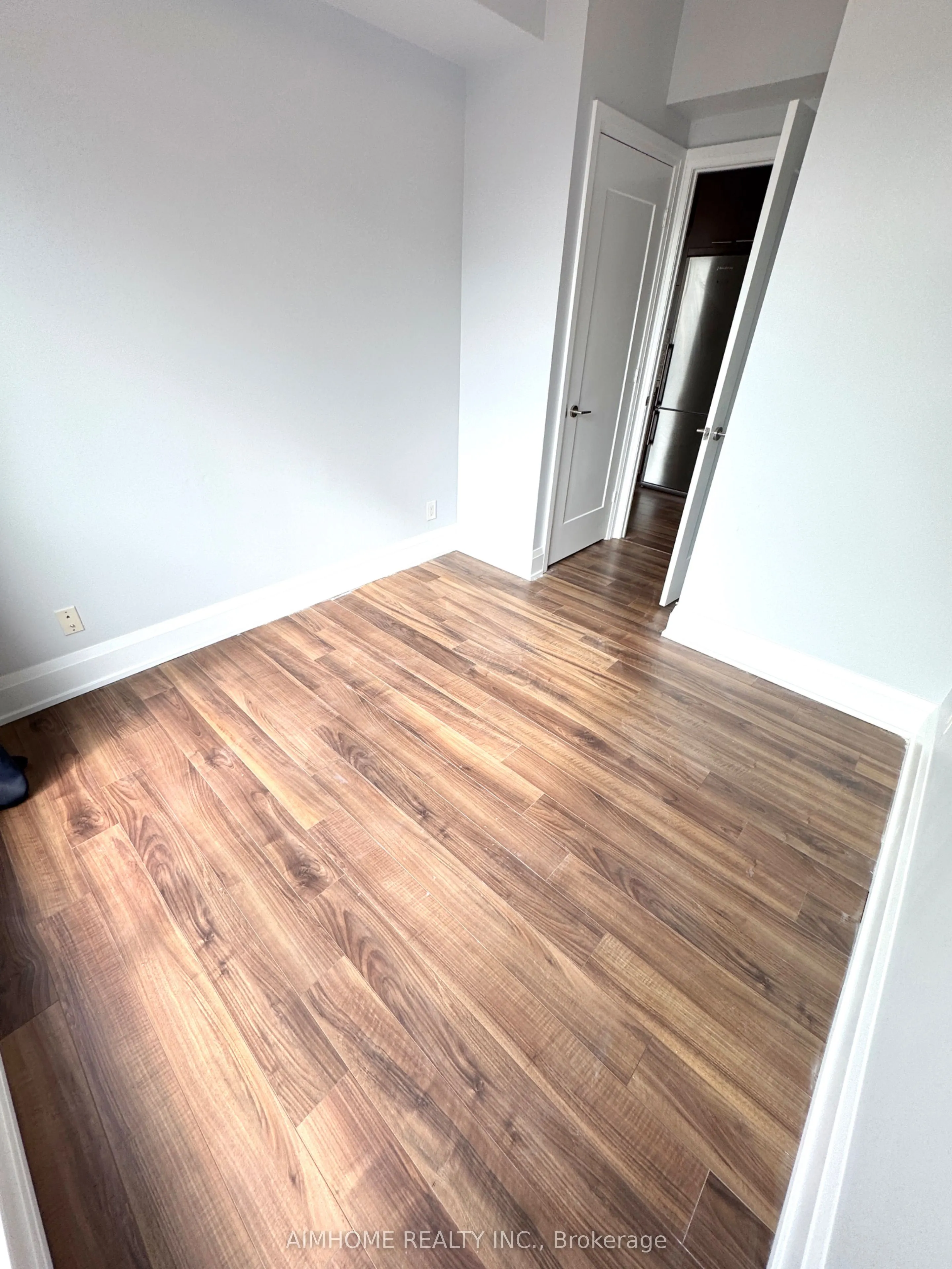 120 Harrison Garden Boulevard, #2012