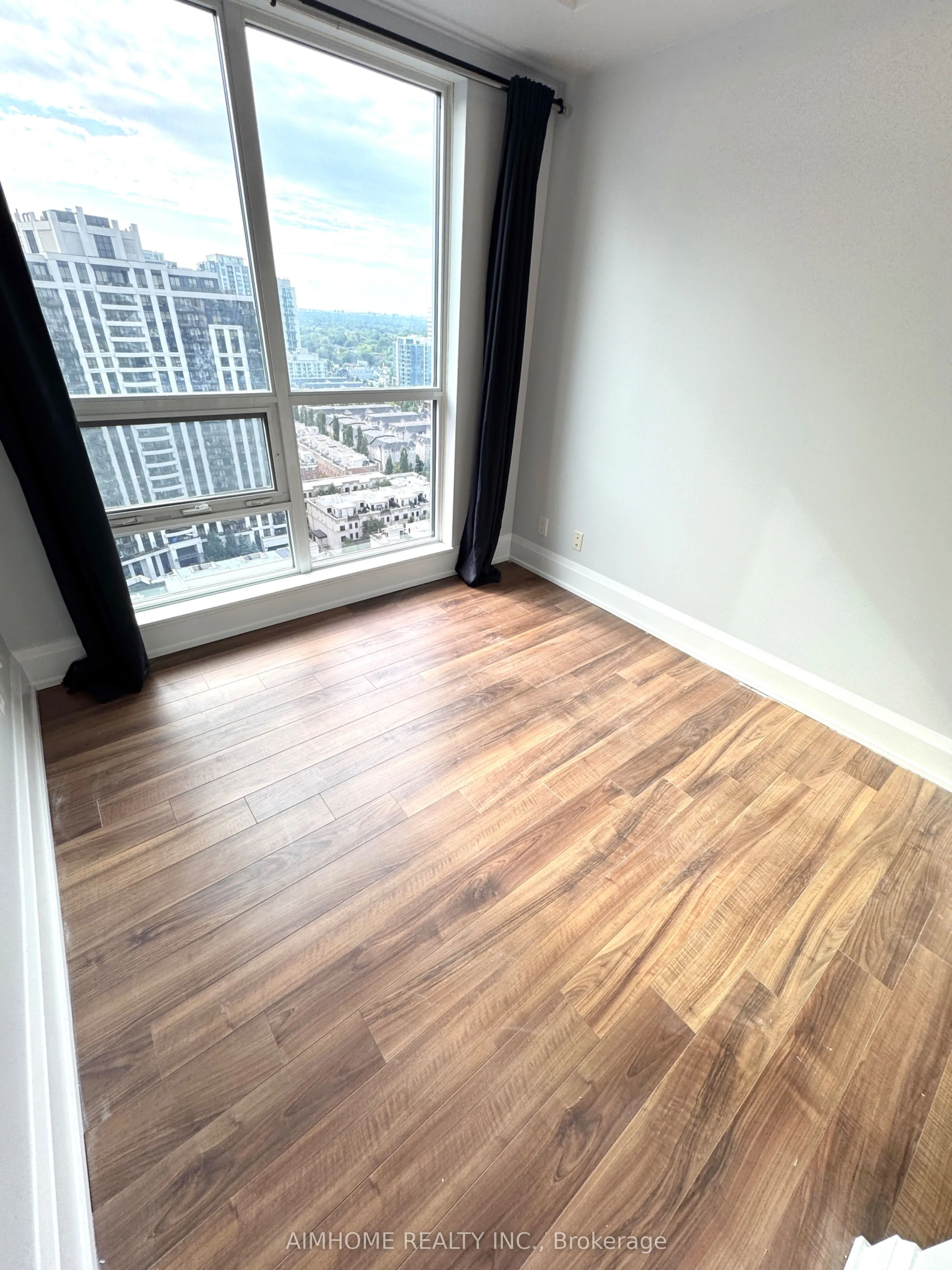 120 Harrison Garden Boulevard, #2012