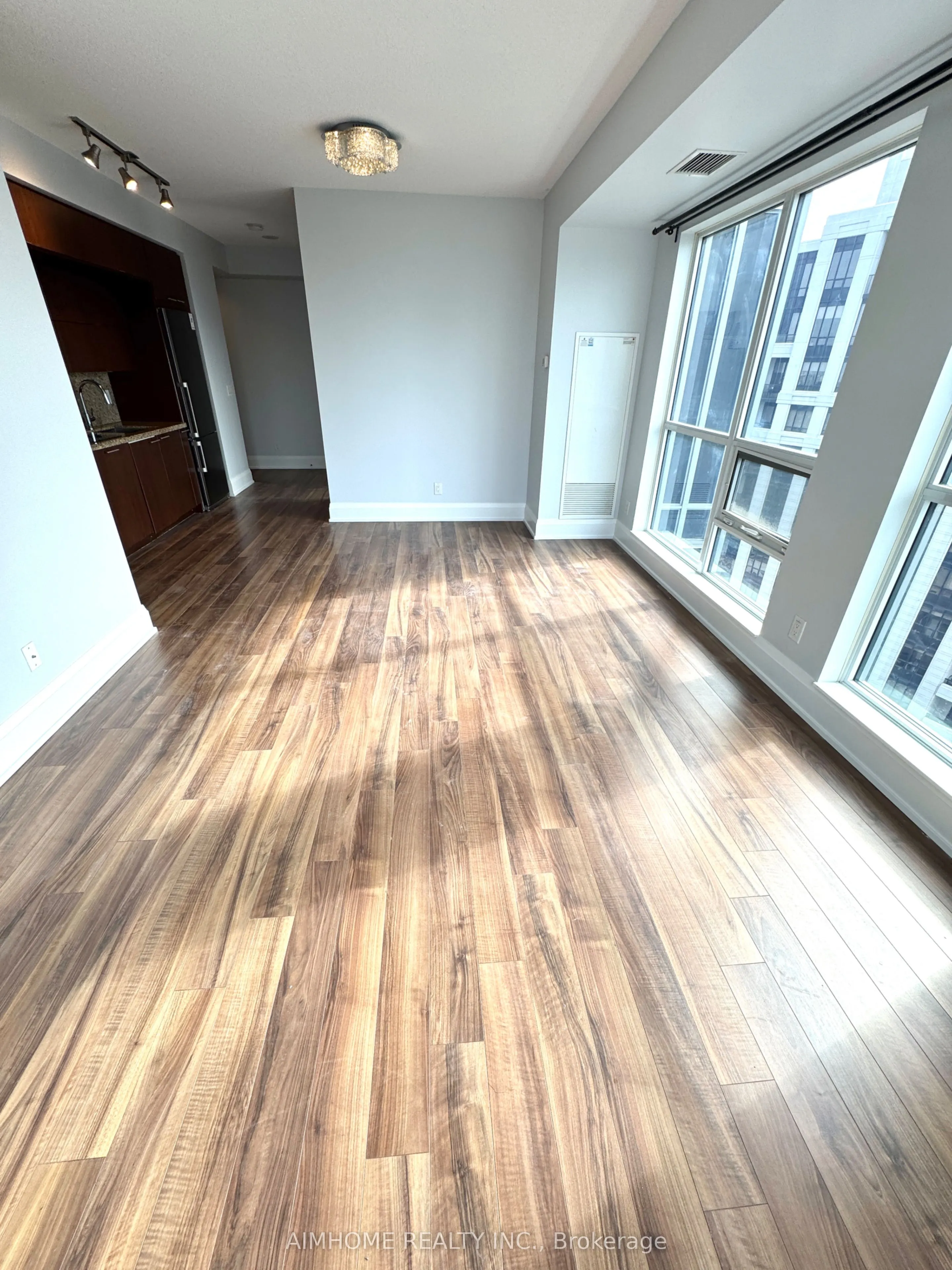 120 Harrison Garden Boulevard, #2012