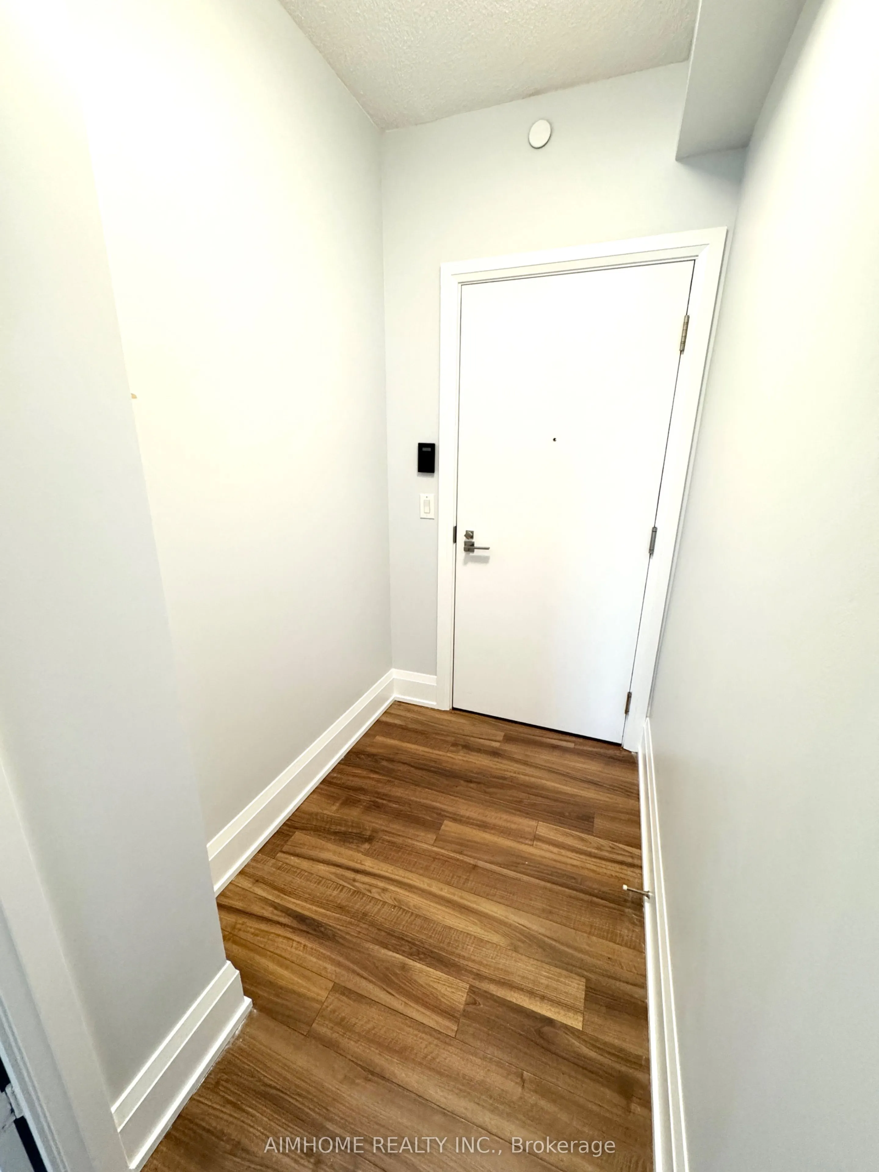 120 Harrison Garden Boulevard, #2012