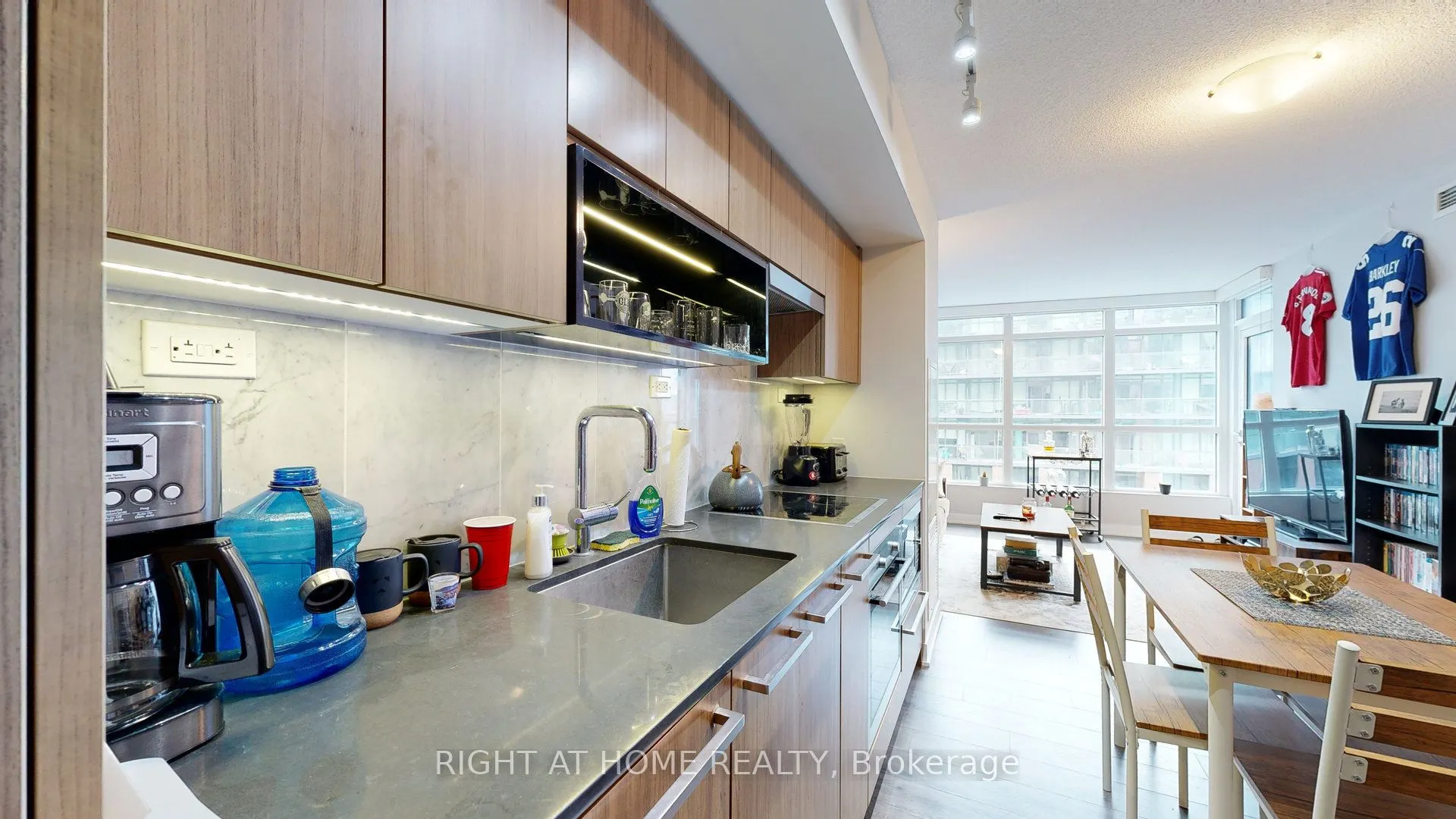 80 Queens Wharf Road, #1002
