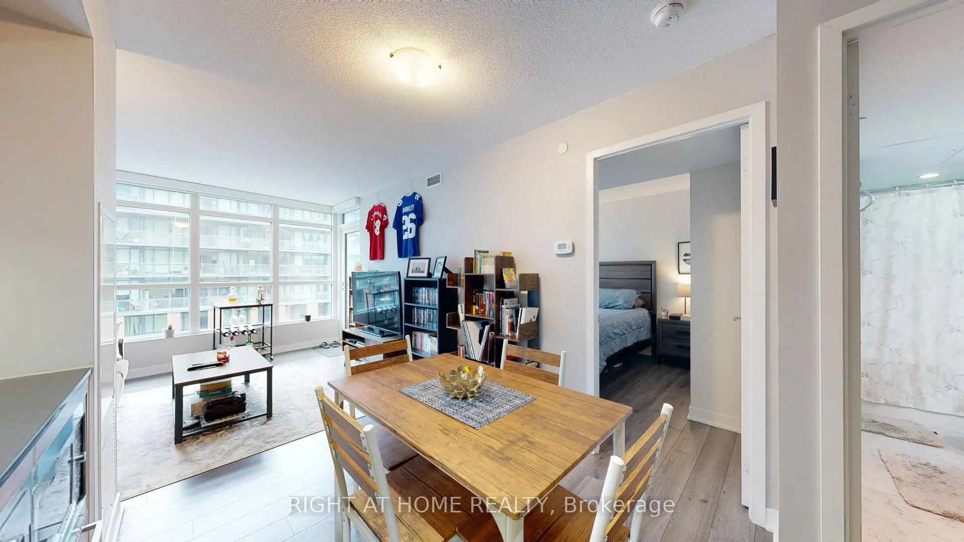 80 Queens Wharf Road, #1002