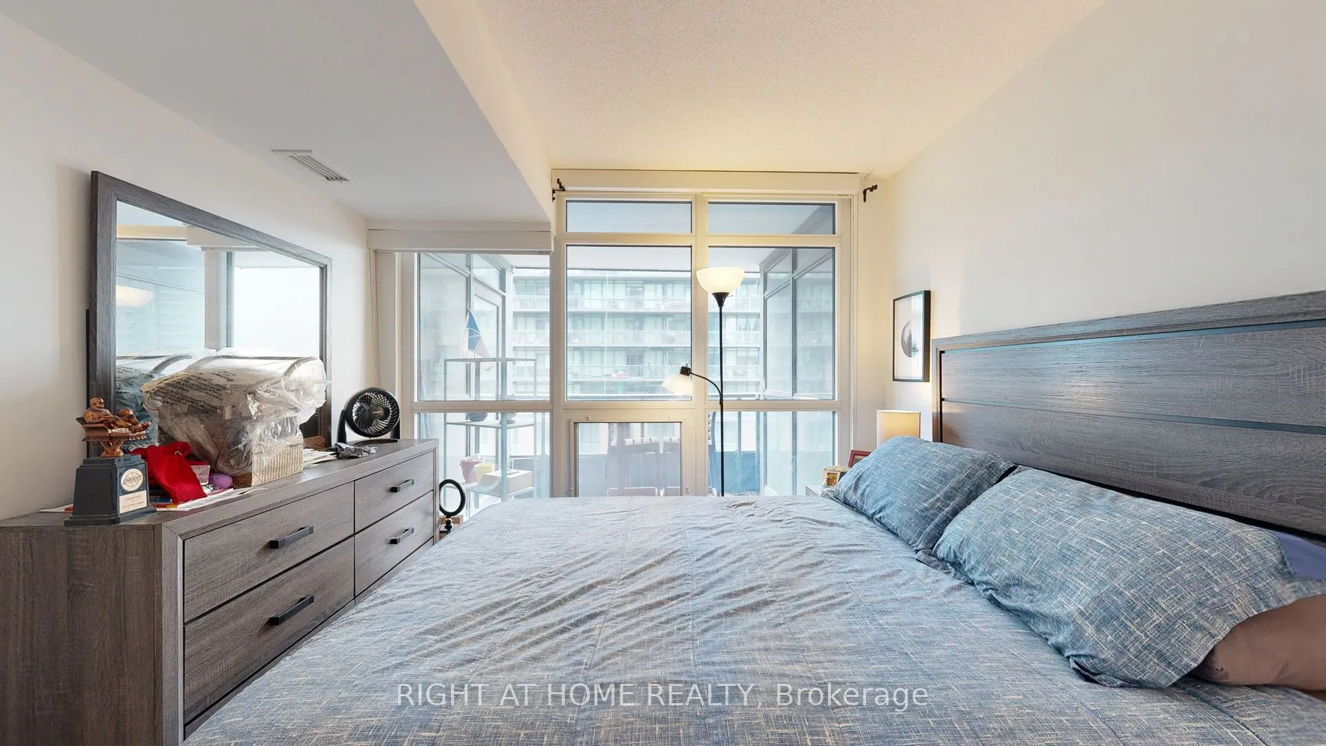 80 Queens Wharf Road, #1002