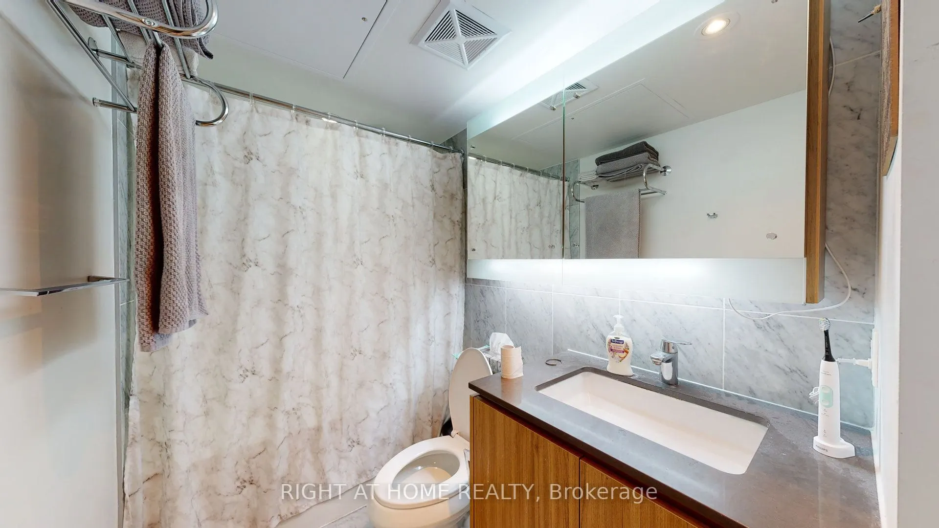 80 Queens Wharf Road, #1002