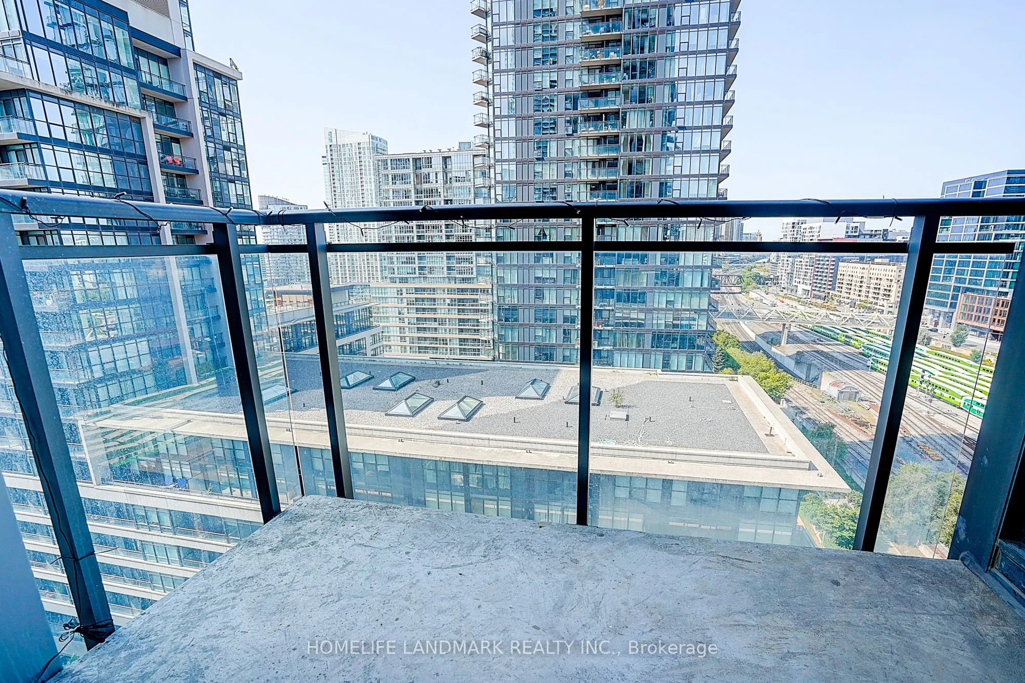 25 Telegram Mews, #1612