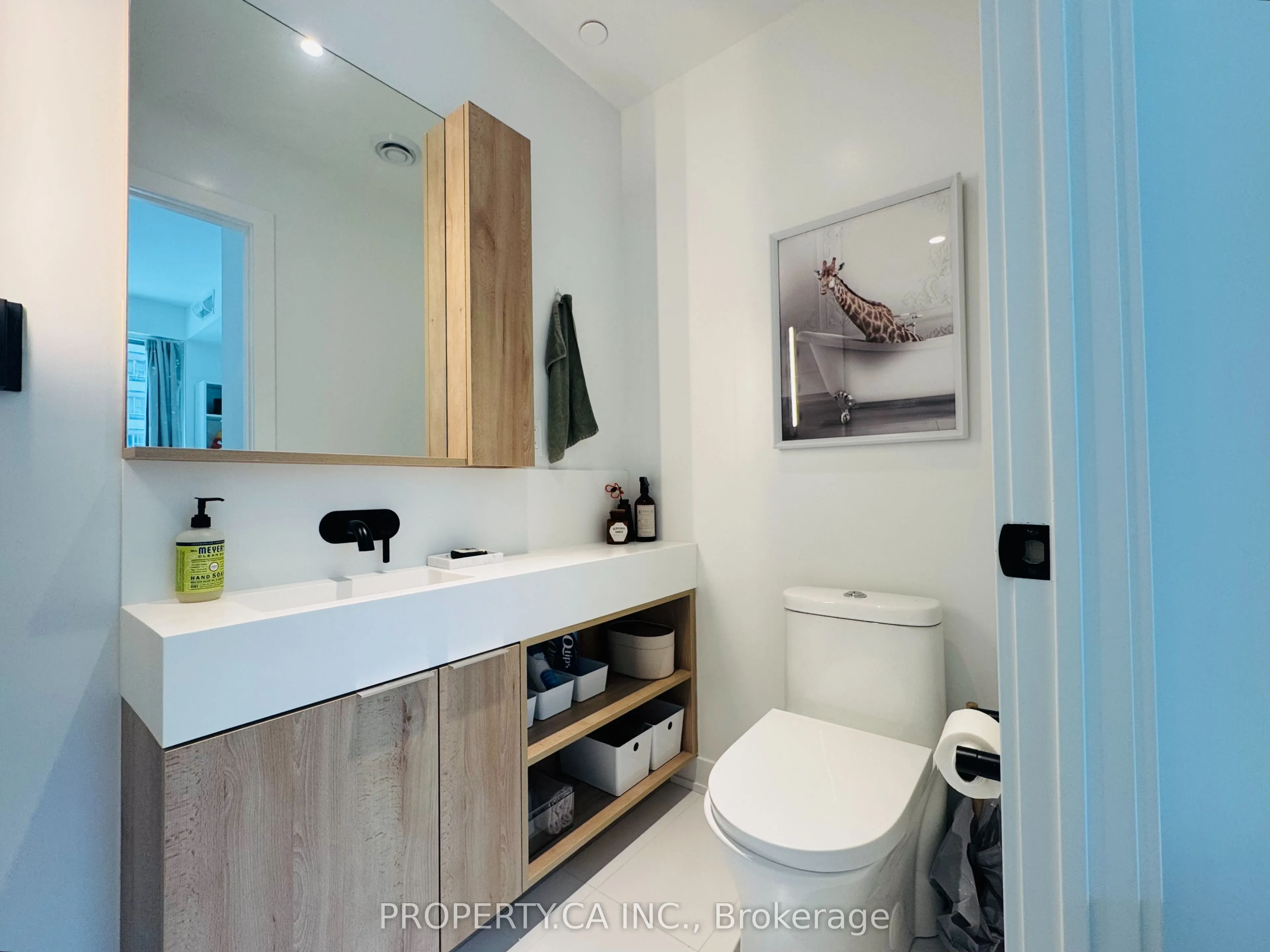 127 Broadway Avenue, #803