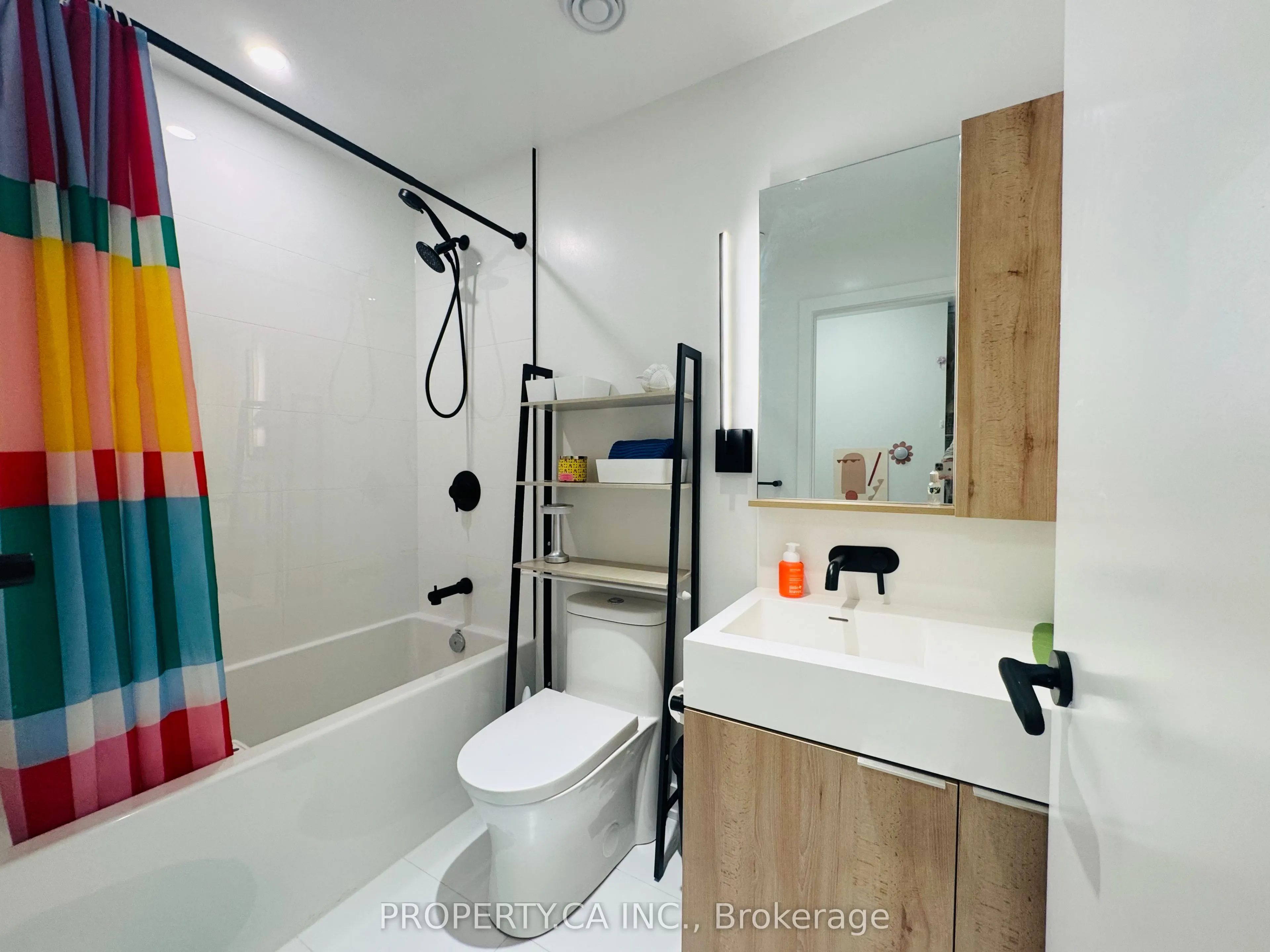 127 Broadway Avenue, #803