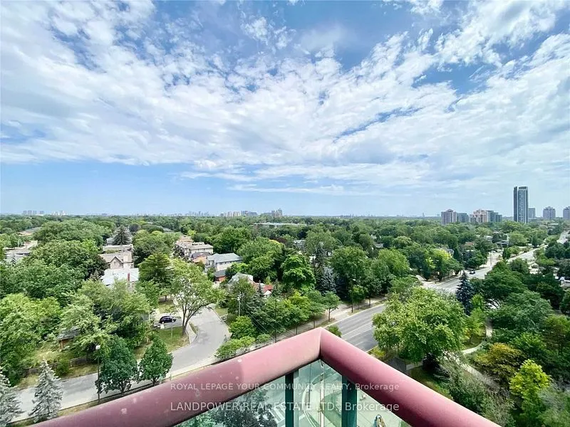 238 Doris Avenue, #1105