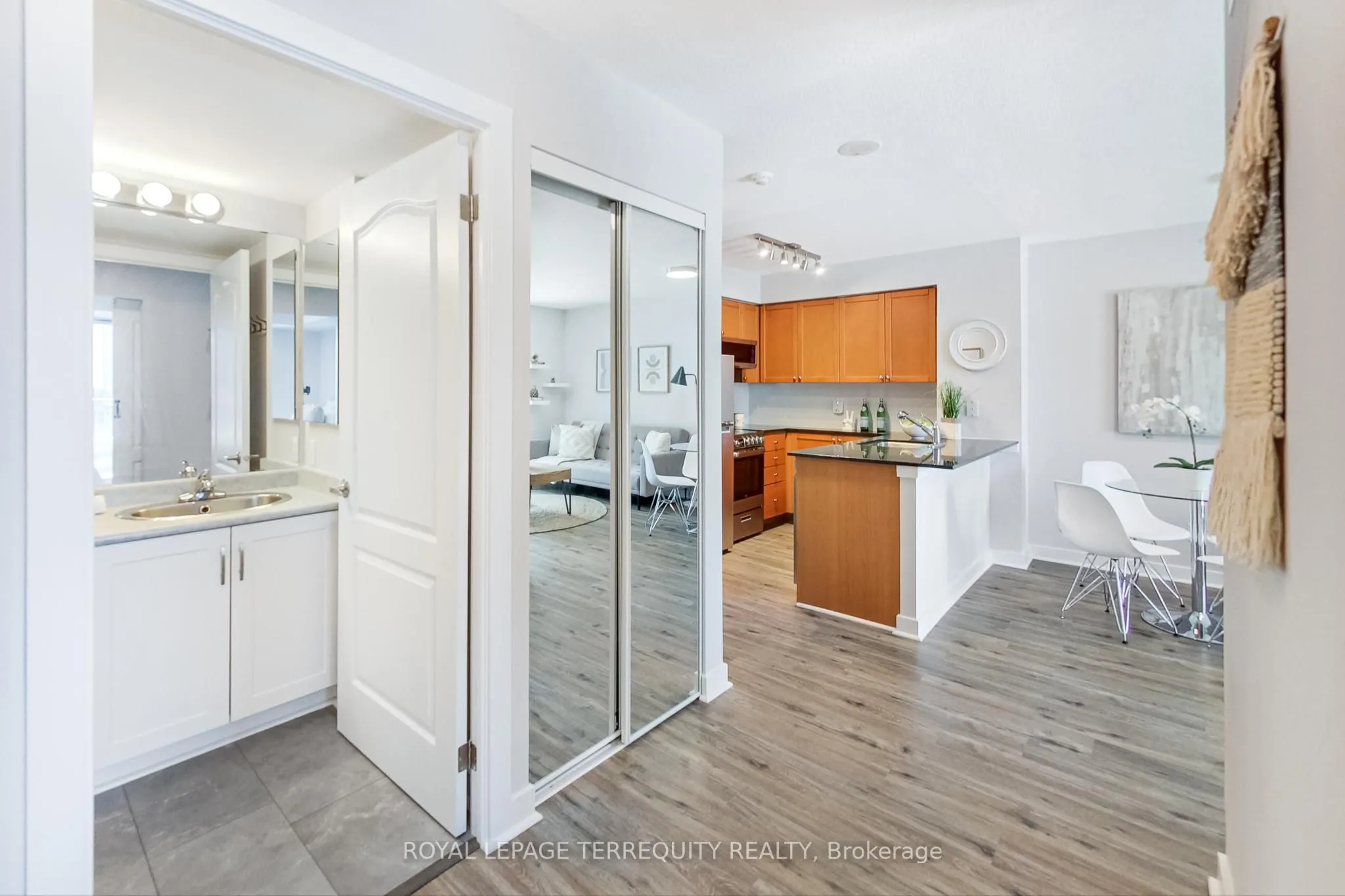 50 Lynn Williams Street, #605