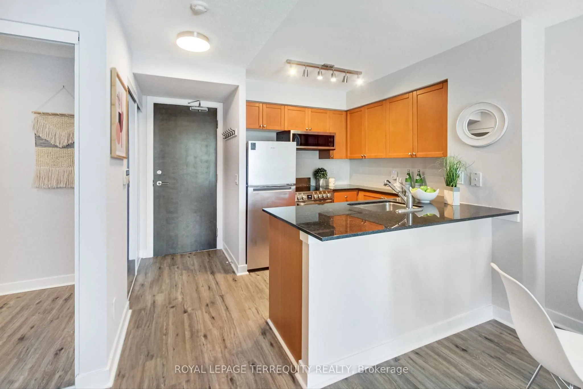 50 Lynn Williams Street, #605