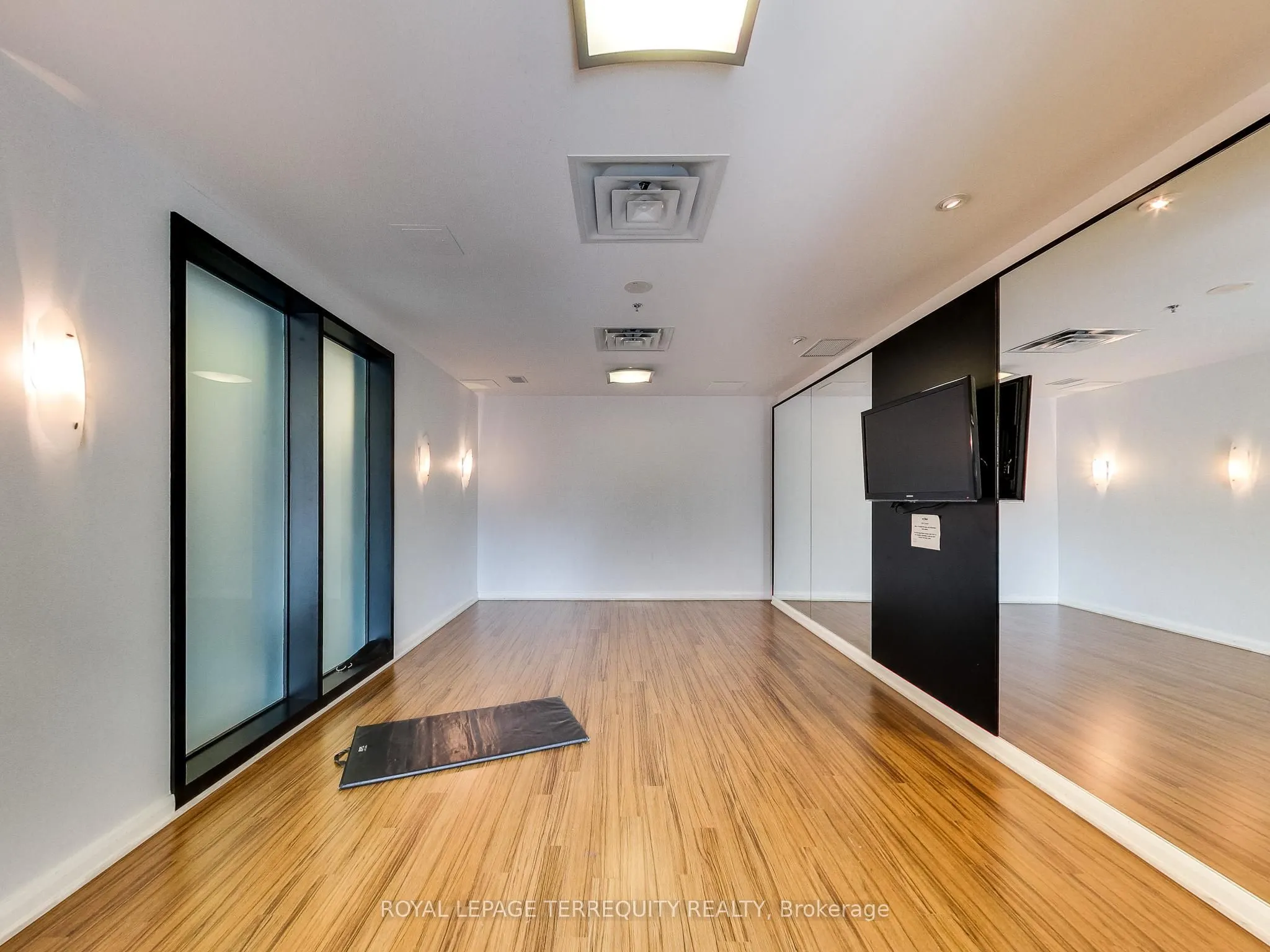 50 Lynn Williams Street, #605
