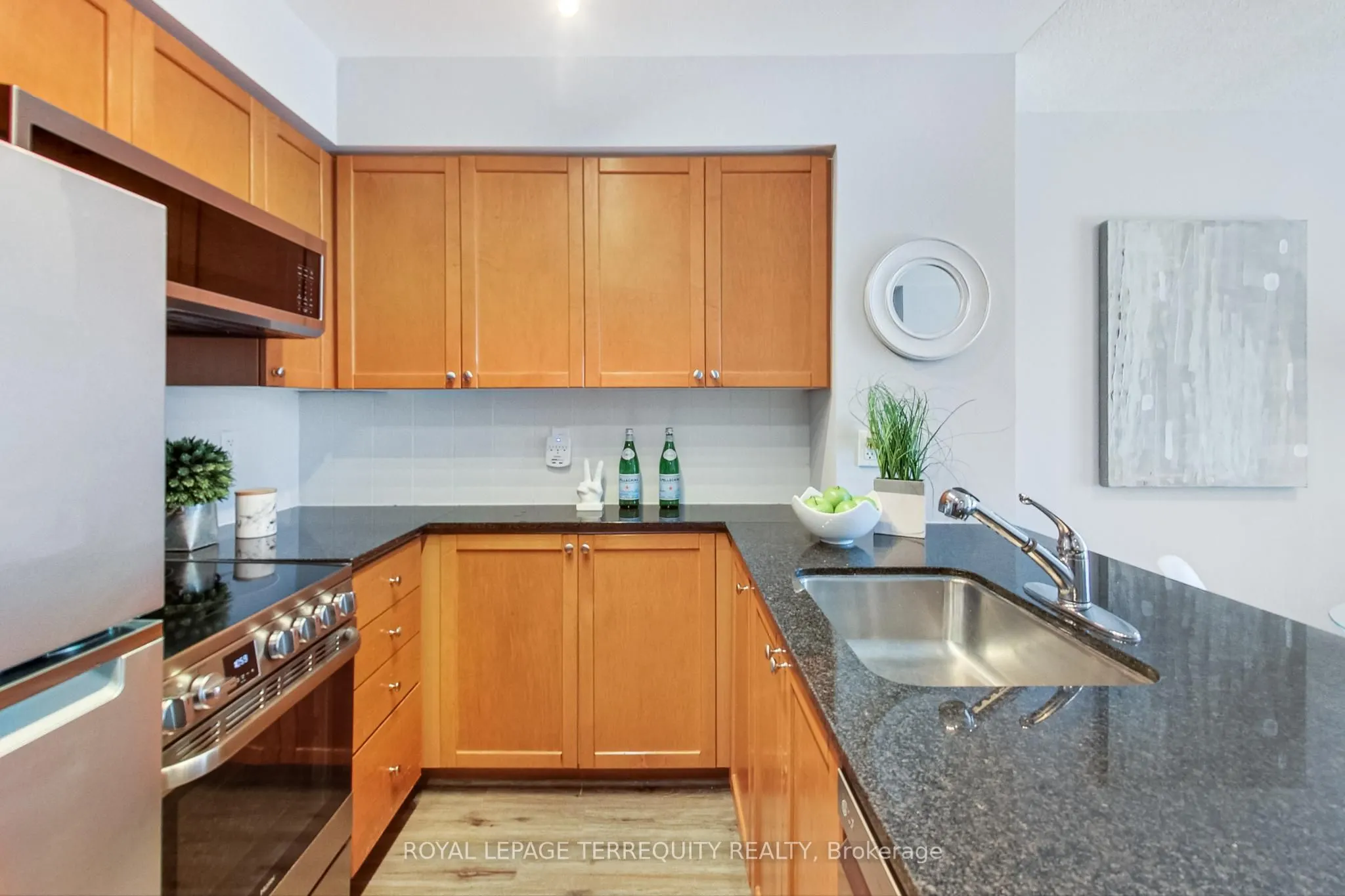 50 Lynn Williams Street, #605