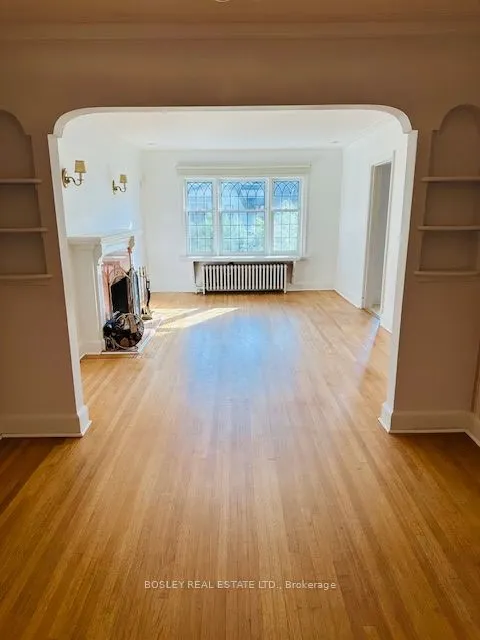 10 Astor Avenue