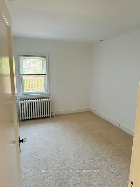 10 Astor Avenue