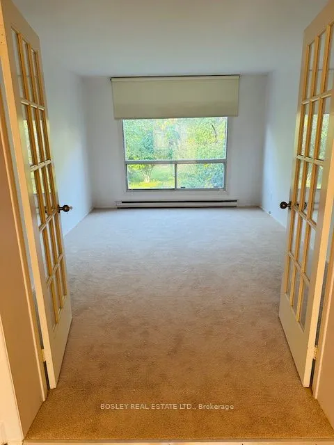 10 Astor Avenue
