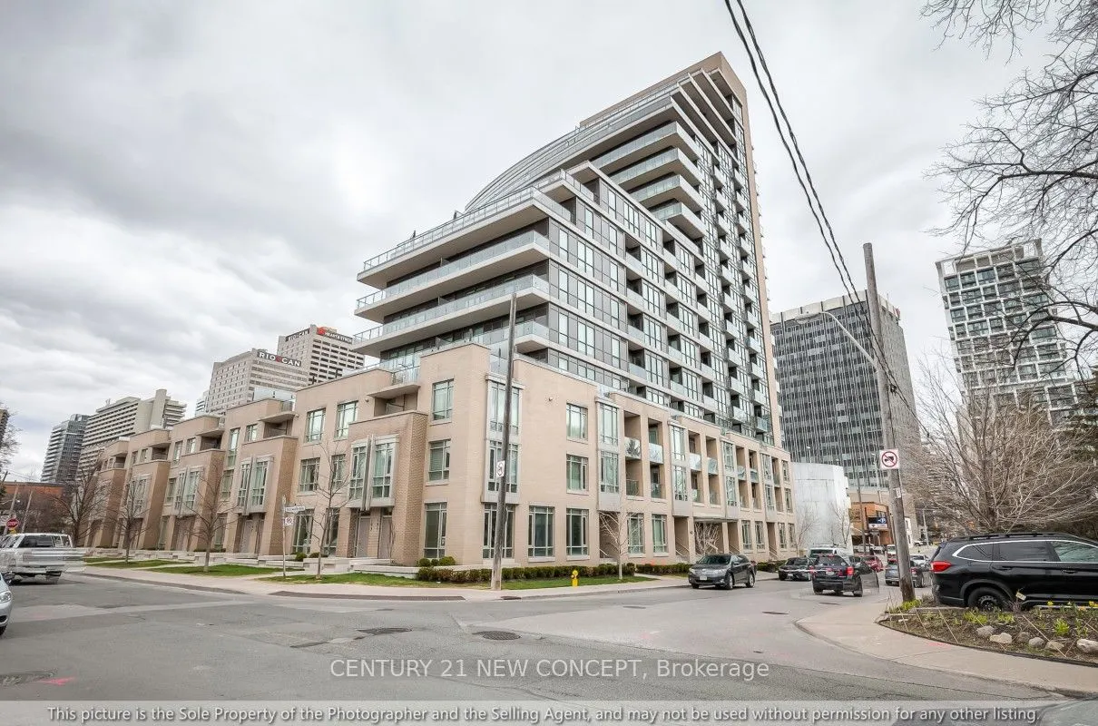 60 Berwick Avenue, #204