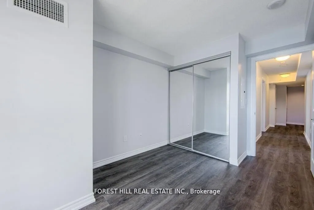 386 Yonge Street, #1615