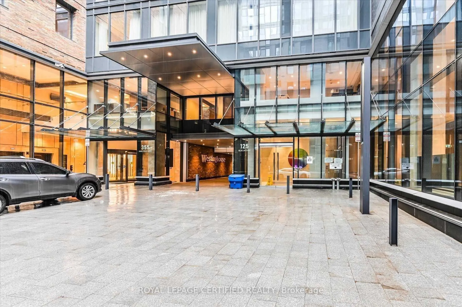 125 Blue Jays Way, #1905