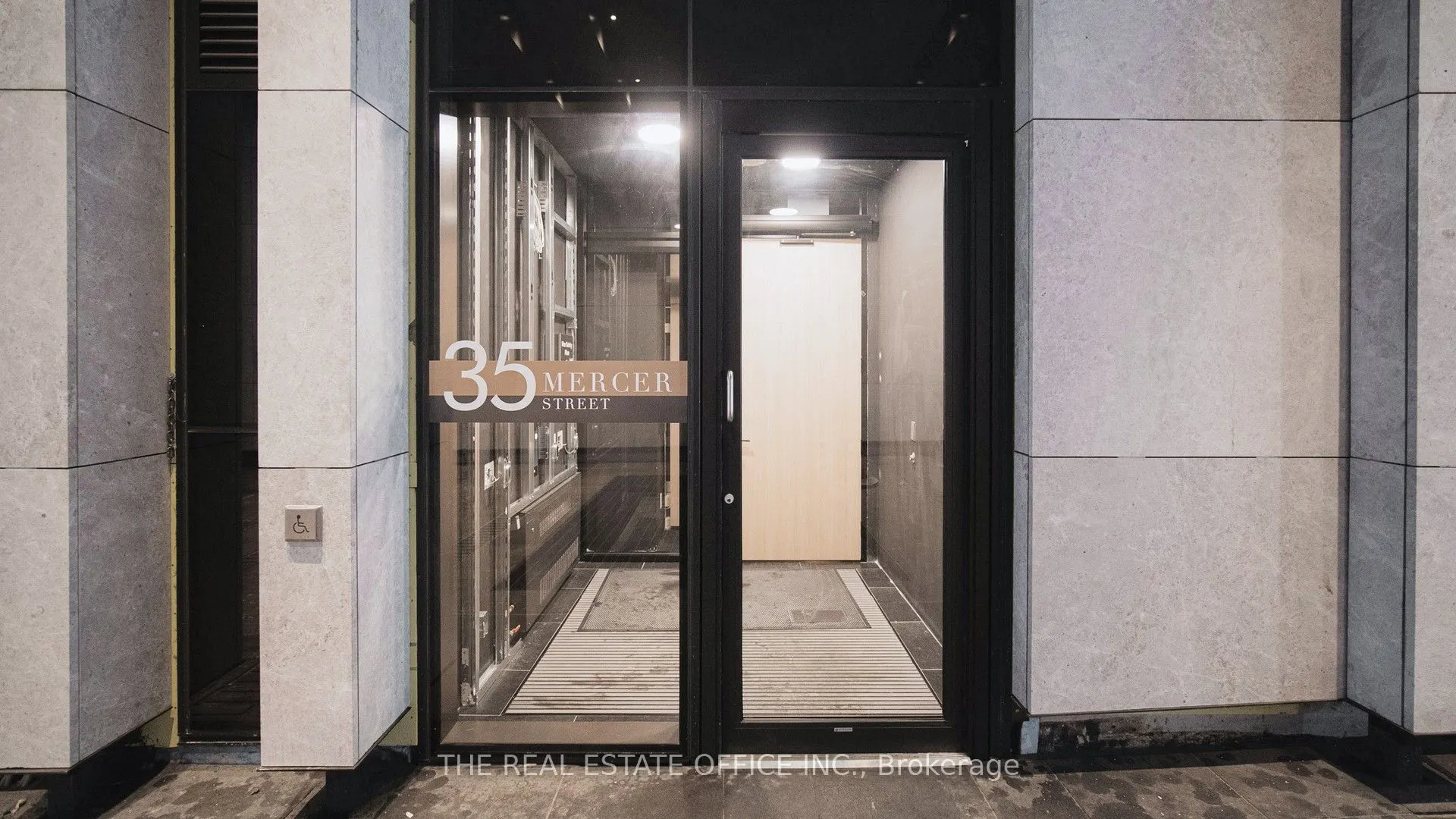 35 Mercer Street, #1212