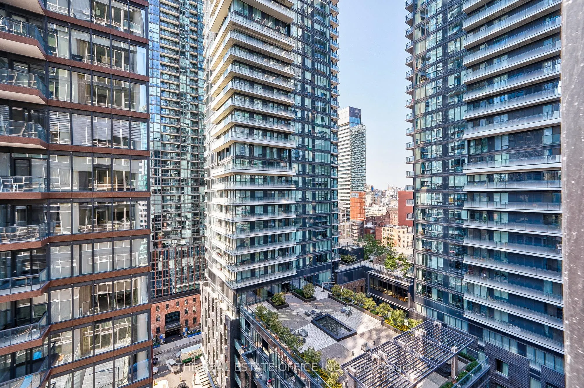 35 Mercer Street, #1212