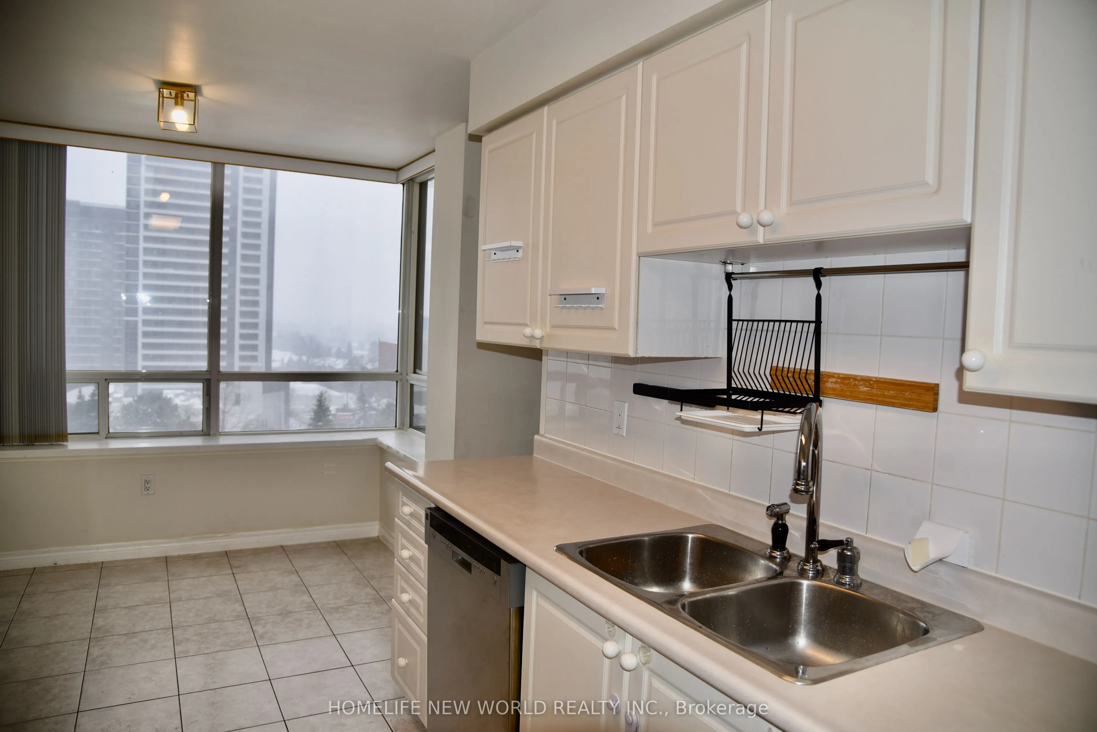 88 Grandview Way, #1116
