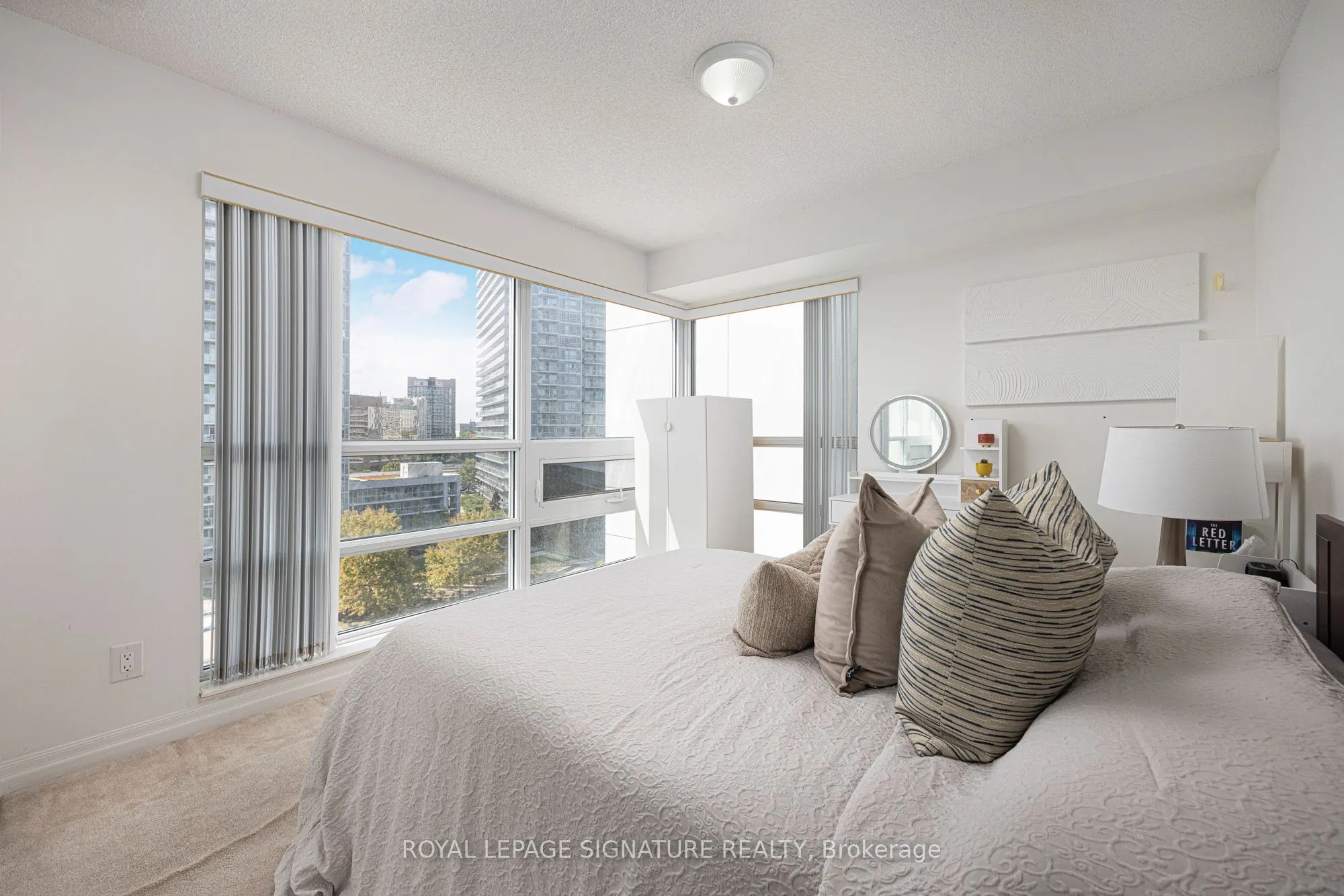 30 Herons Hill Way, #711