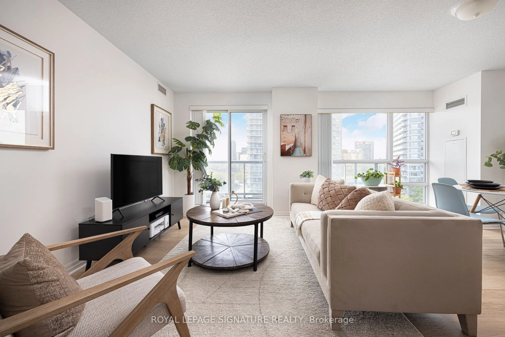 30 Herons Hill Way, #711