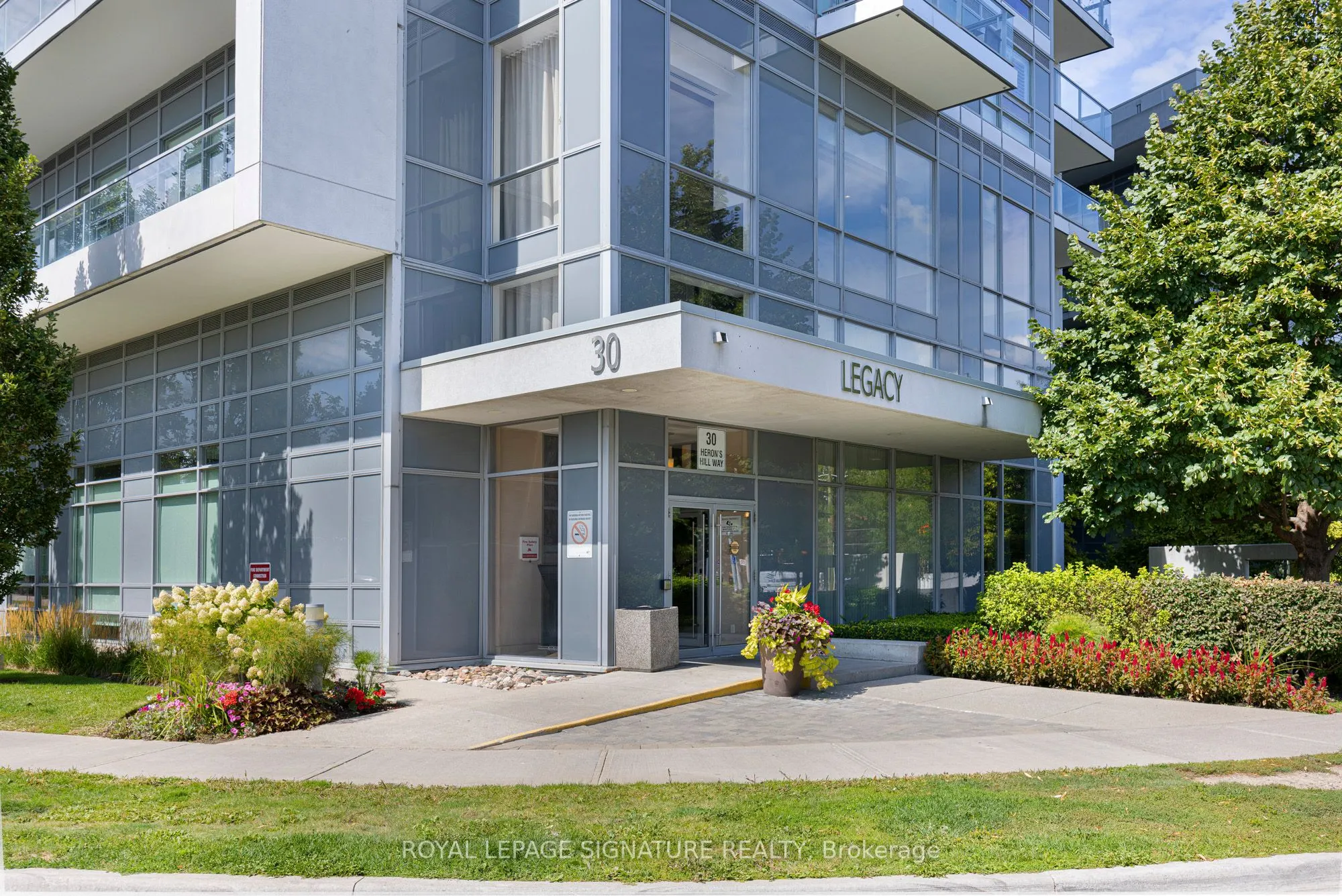 30 Herons Hill Way, #711