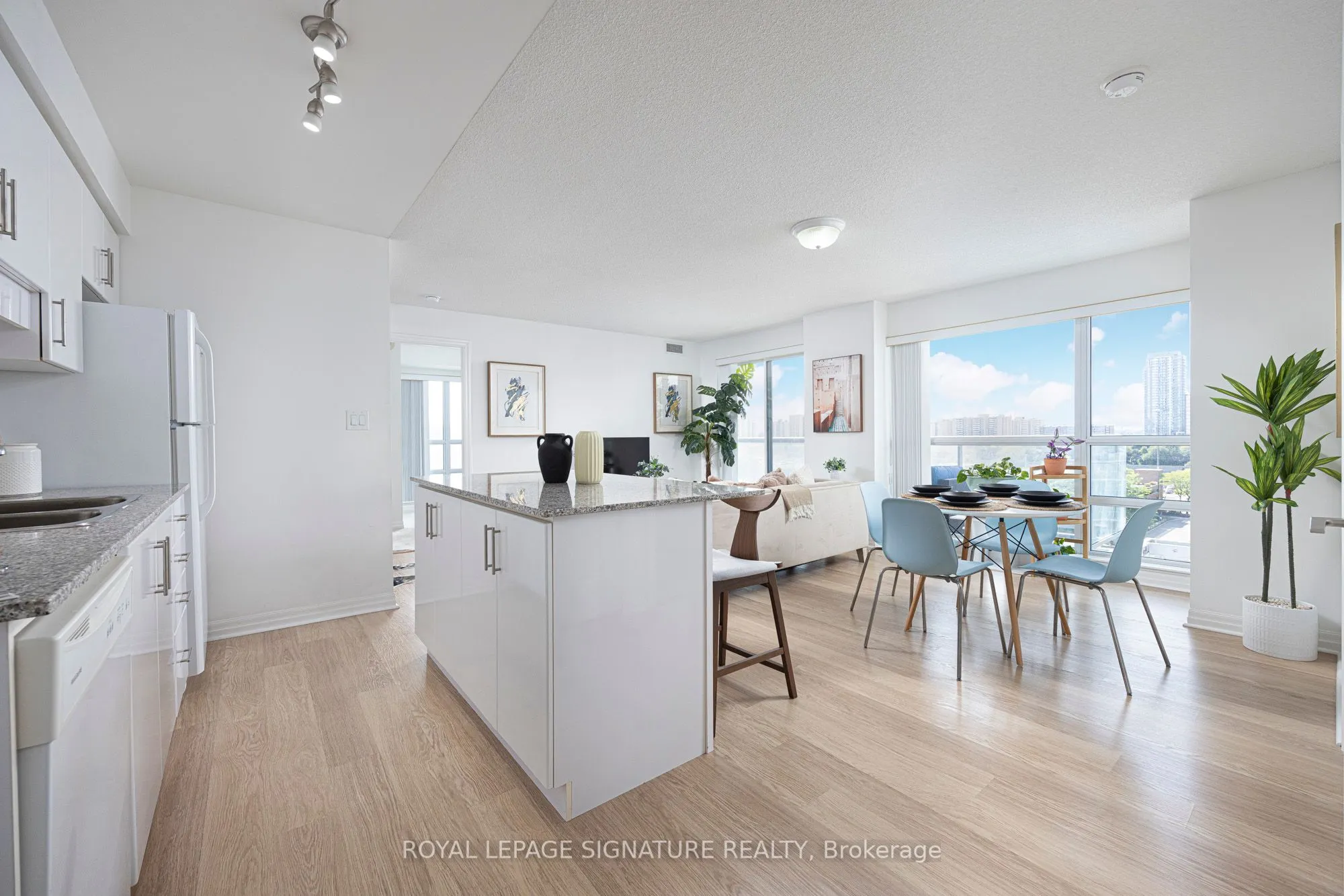 30 Herons Hill Way, #711