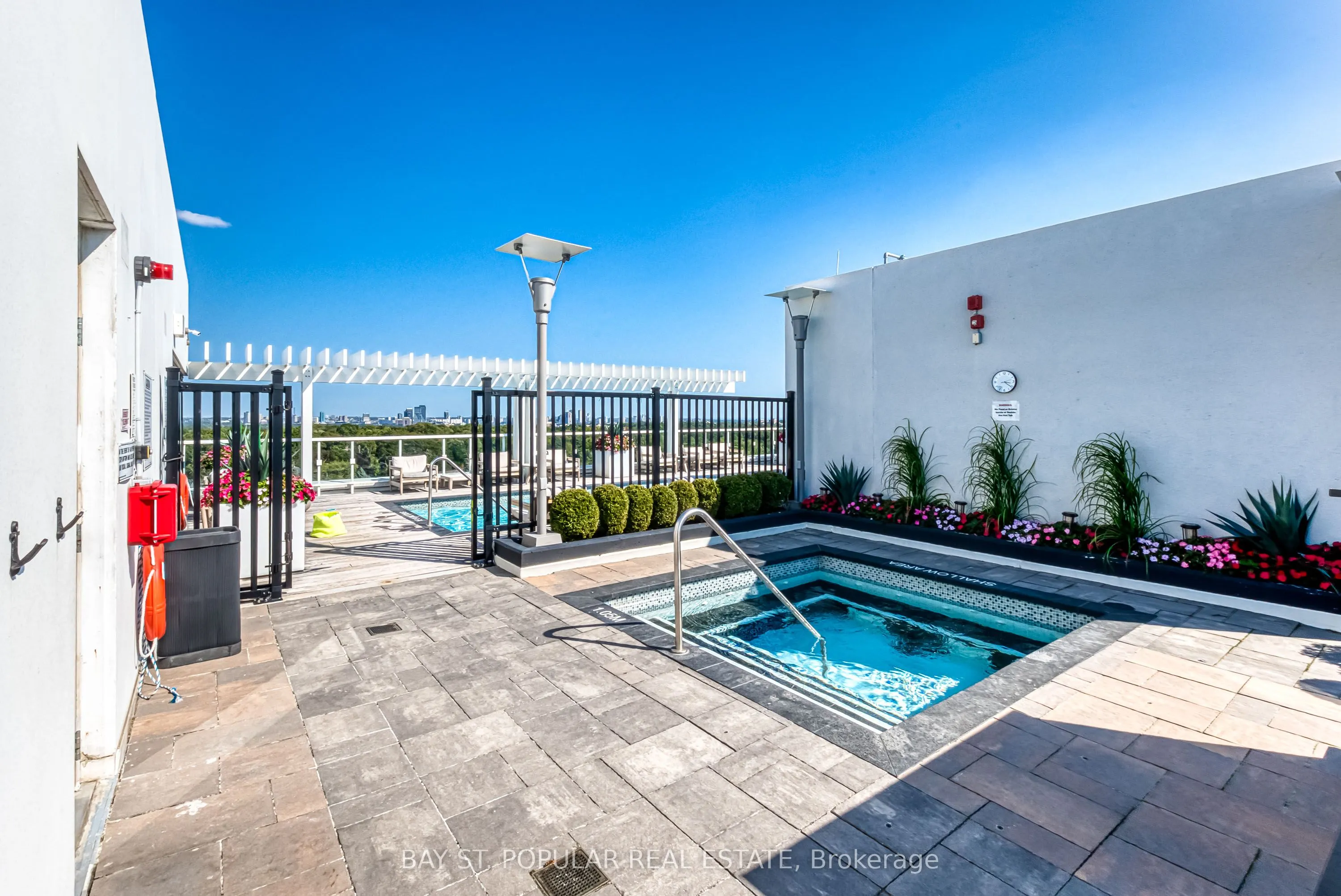 3018 Yonge Street, #803