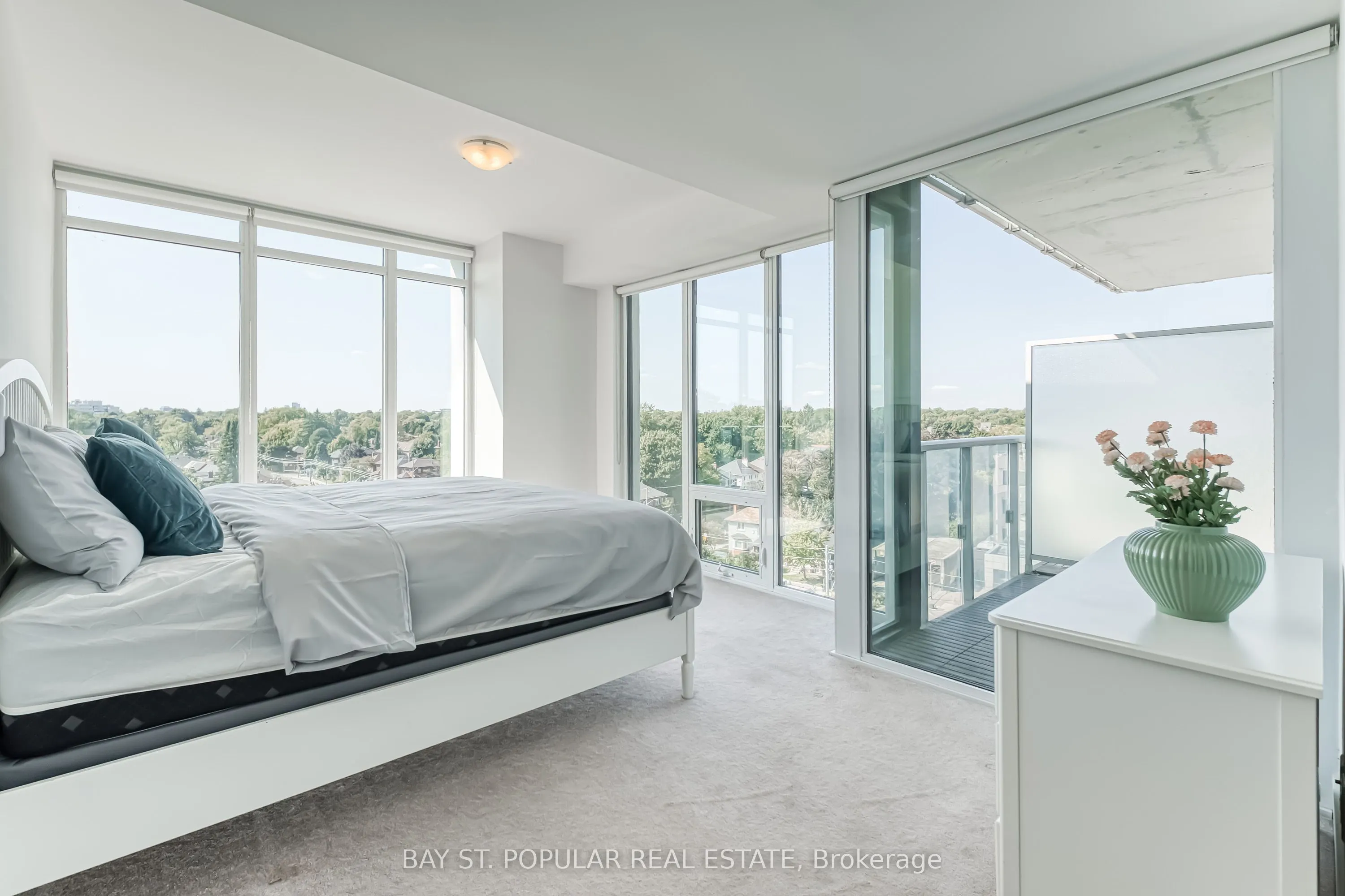 3018 Yonge Street, #803
