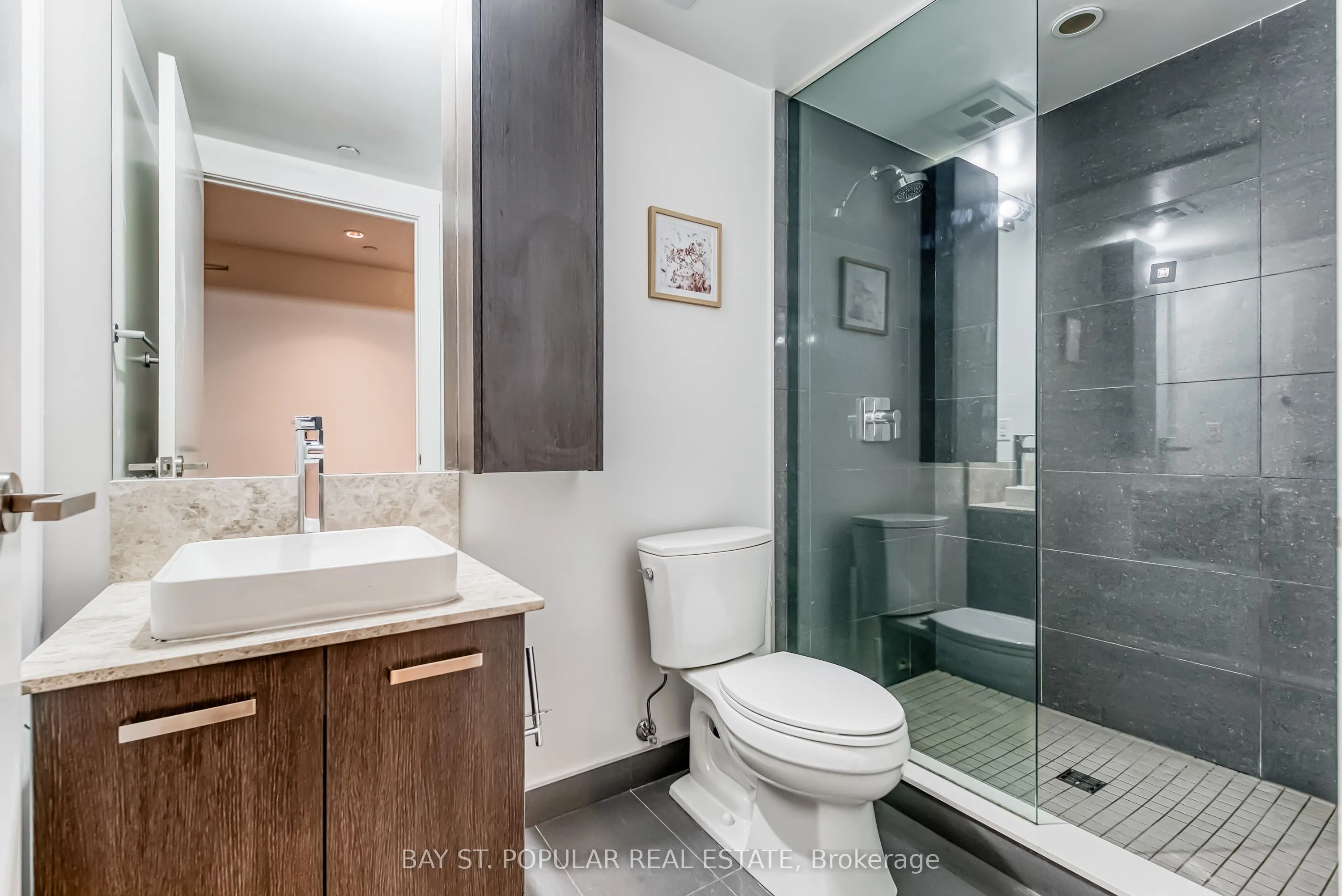 3018 Yonge Street, #803