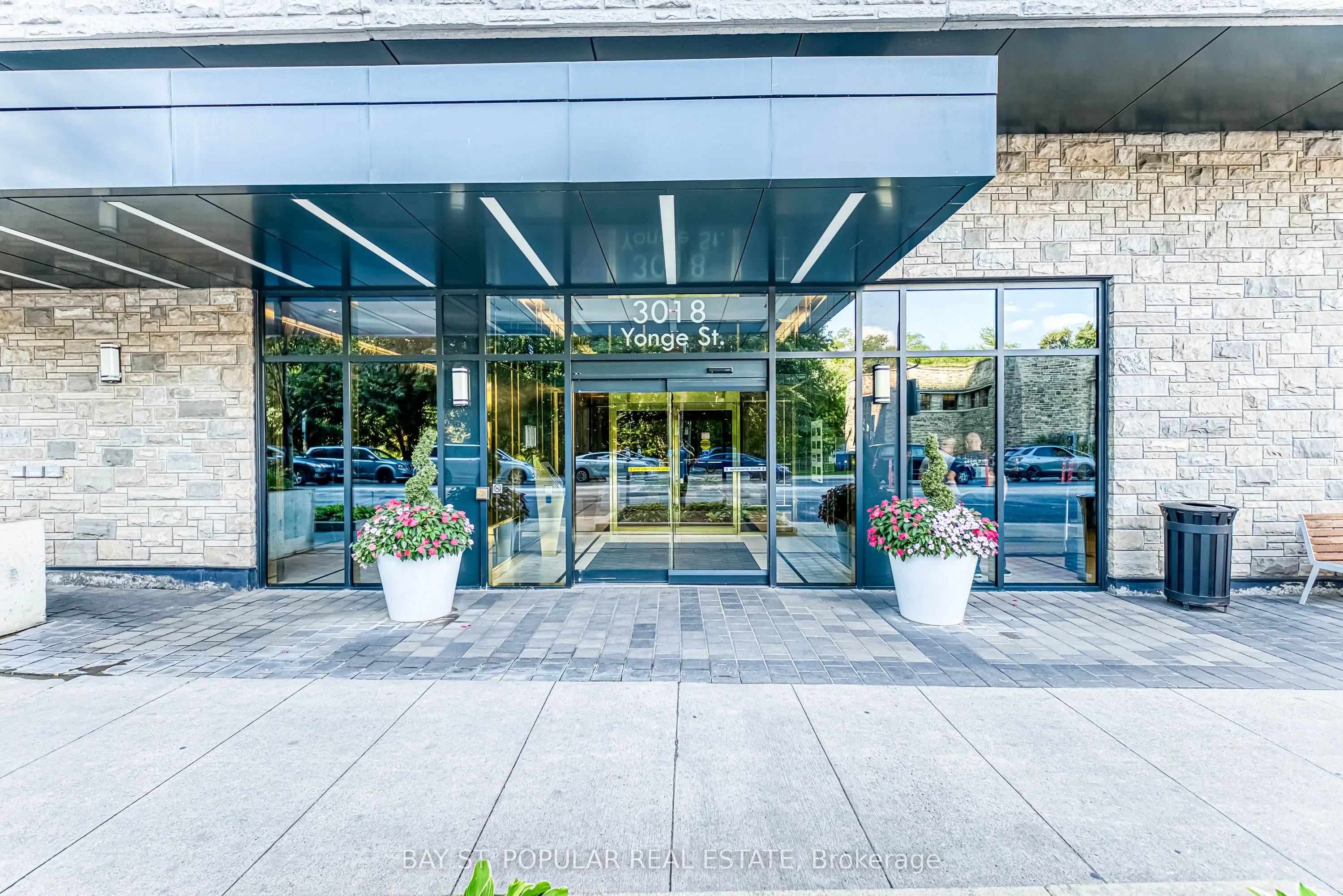 3018 Yonge Street, #803